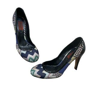 Missoni ‎ Designer Pumps Sz 39 Leather Chevron Print Round Toe Heels Multicolor